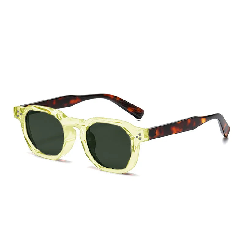 Vintage Square UV400 – Trendy Design