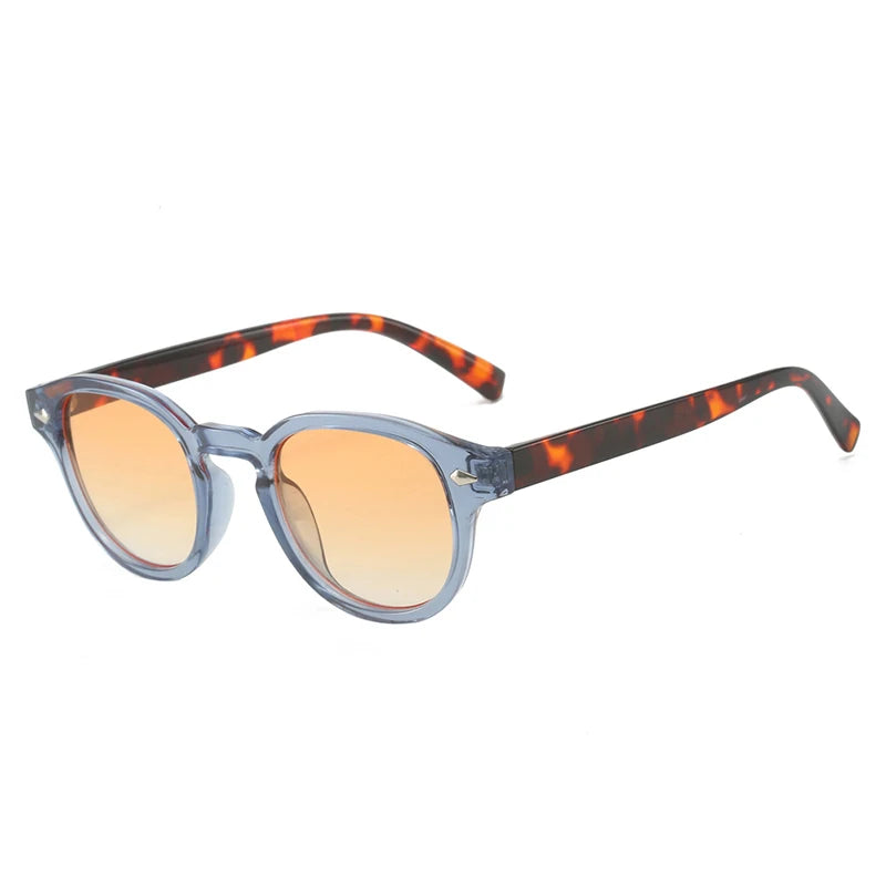 Unisex Oval – Vintage Design & Gradient Lenses