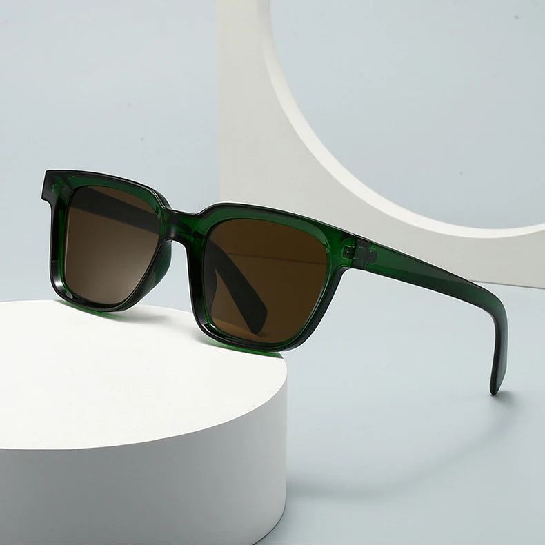 Square Unisex – Punk Chic Look