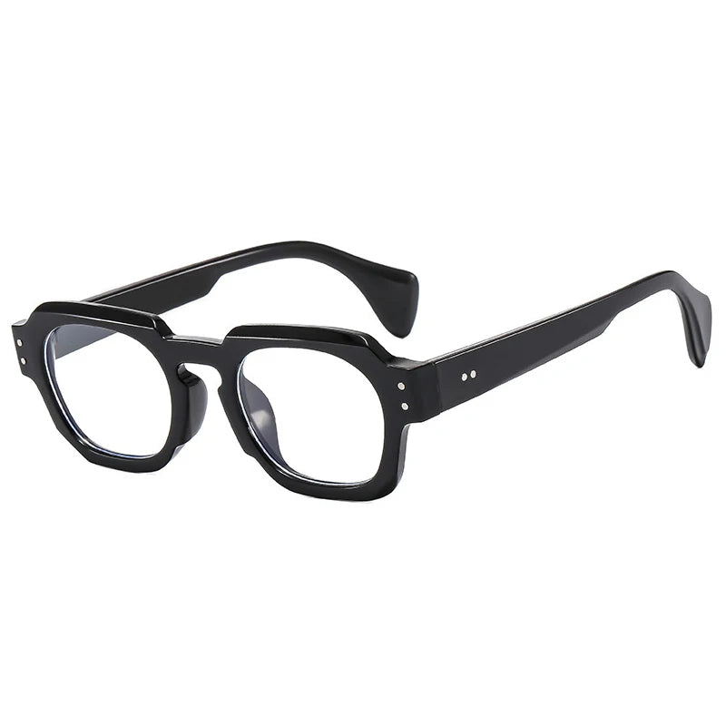 Trendy Square – Timeless Retro Look