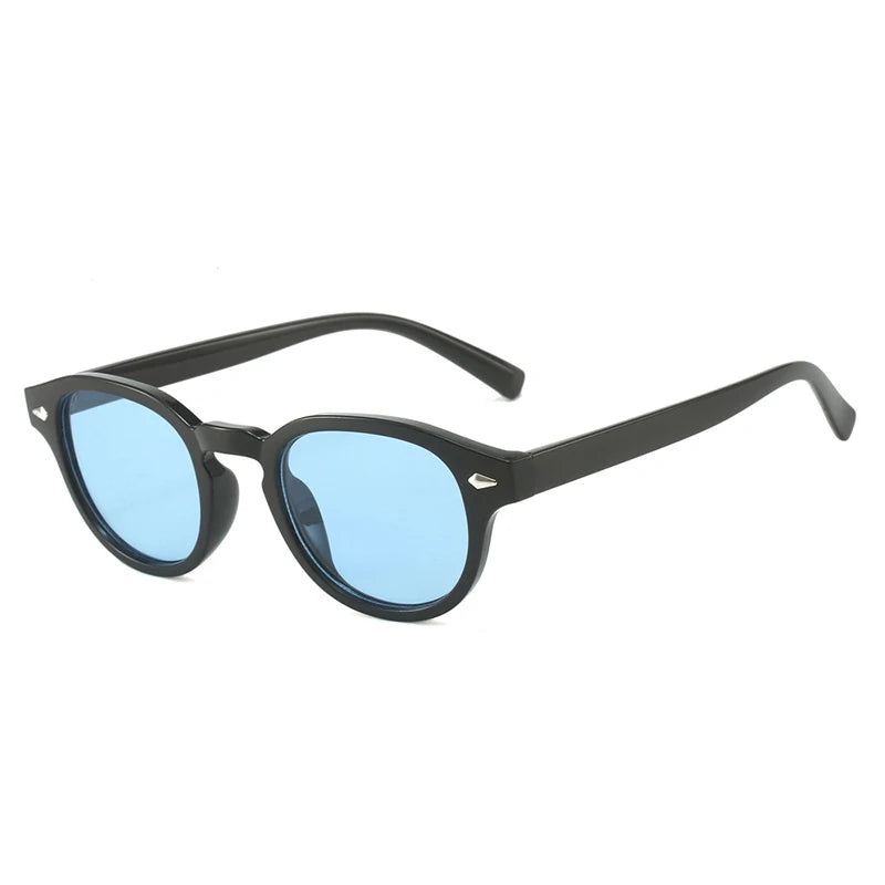 Unisex Oval – Vintage Design & Gradient Lenses